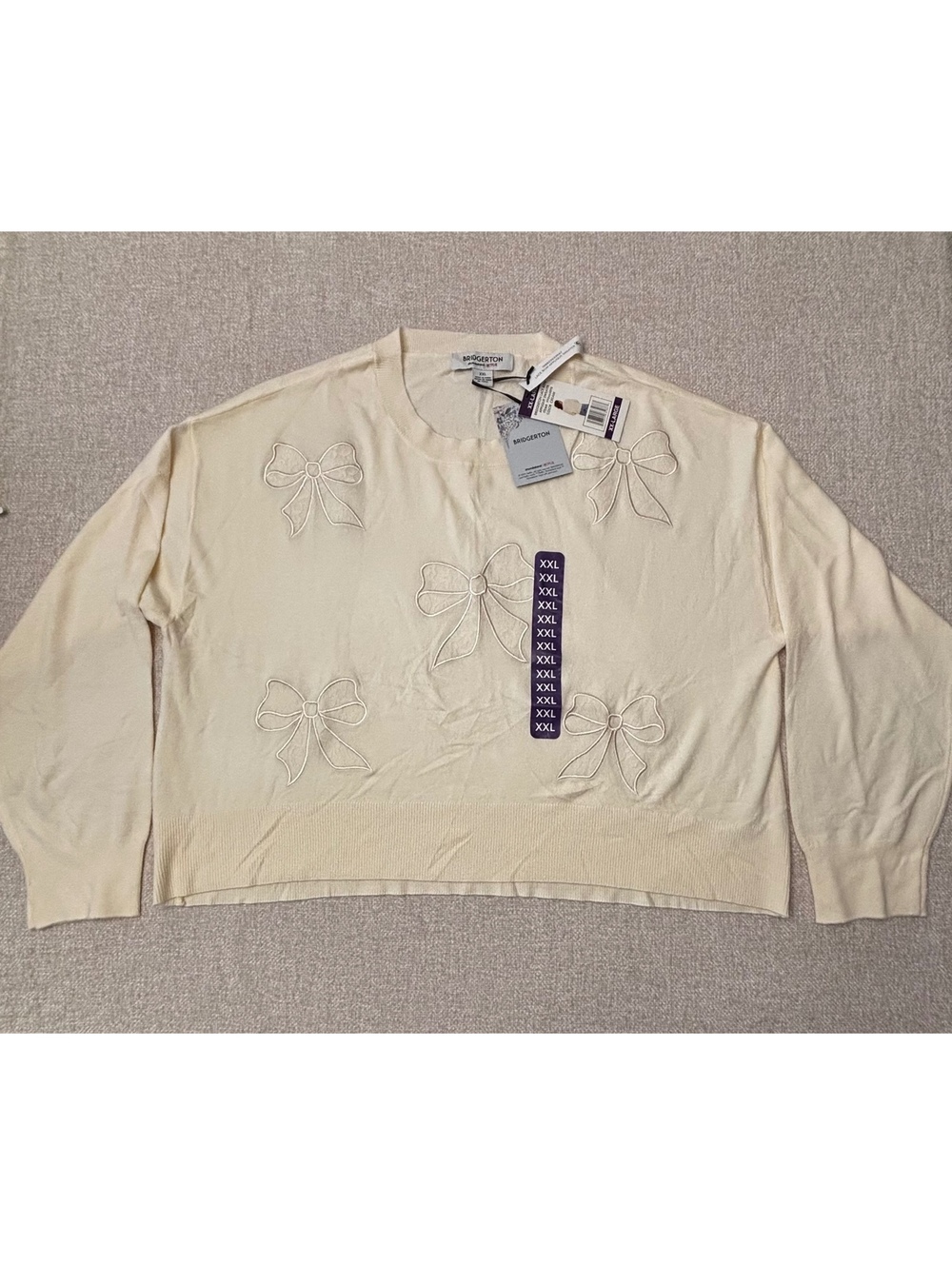 Shondaland/Netflix Bridgerton Lace Bow Appliqué Women’s Sweater Cream Size XXL